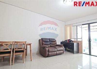 170 Sqm., 3 Beds Townhouse listed for ฿ 4,200,000.