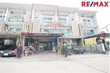 170 Sqm., 3 Beds Townhouse listed for ฿ 4,200,000.