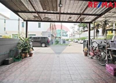 170 Sqm., 3 Beds Townhouse listed for ฿ 4,200,000.