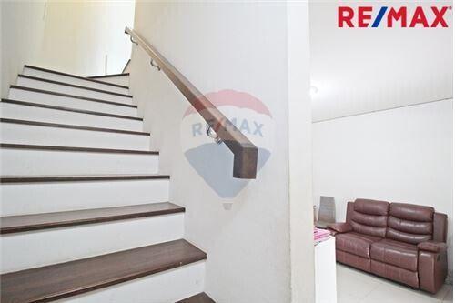 170 Sqm., 3 Beds Townhouse listed for ฿ 4,200,000.