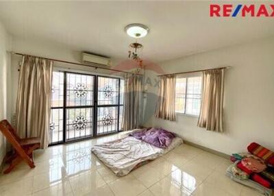 150 Sqm., 3 Beds Townhouse listed for ฿ 2,150,000.