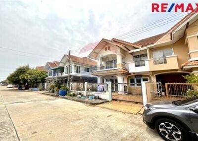 150 Sqm., 3 Beds Townhouse listed for ฿ 2,150,000.