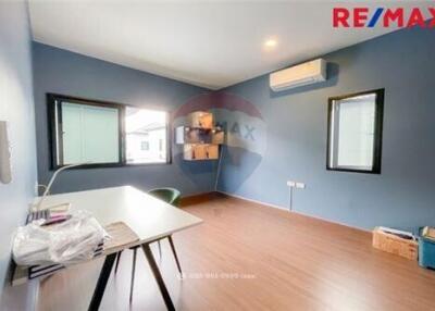 185 Sqm., 4 Beds Townhouse listed for ฿ 37,000./Month