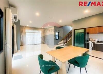 185 Sqm., 4 Beds Townhouse listed for ฿ 37,000./Month