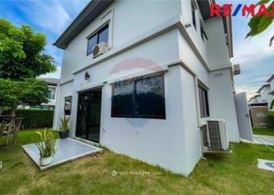 185 Sqm., 4 Beds Townhouse listed for ฿ 37,000./Month