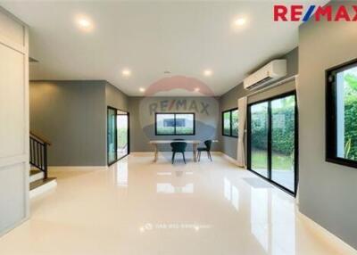 185 Sqm., 4 Beds Townhouse listed for ฿ 37,000./Month