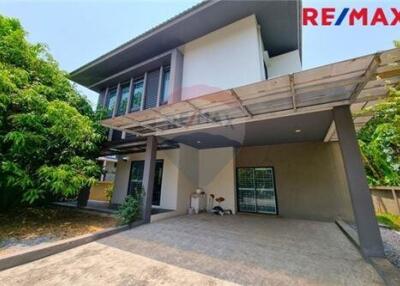 135 Sqm., 3 Beds Townhouse listed for ฿ 4,300,000.