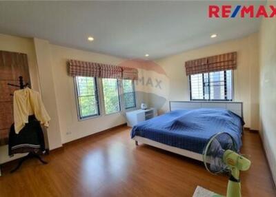 135 Sqm., 3 Beds Townhouse listed for ฿ 4,300,000.