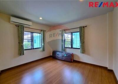 135 Sqm., 3 Beds Townhouse listed for ฿ 4,300,000.