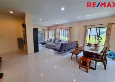 135 Sqm., 3 Beds Townhouse listed for ฿ 4,300,000.