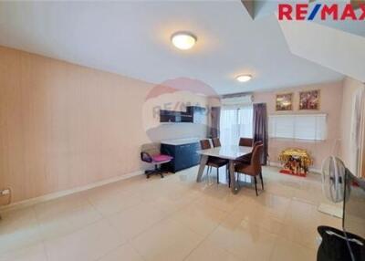 145 Sqm., 3 Beds Townhouse listed for ฿ 3,990,000.