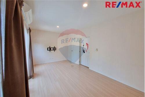 145 Sqm., 3 Beds Townhouse listed for ฿ 3,990,000.