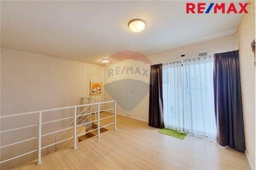 145 Sqm., 3 Beds Townhouse listed for ฿ 3,990,000.