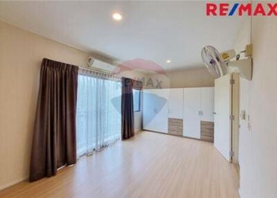 145 Sqm., 3 Beds Townhouse listed for ฿ 3,990,000.