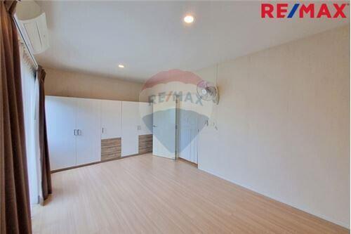 145 Sqm., 3 Beds Townhouse listed for ฿ 3,990,000.