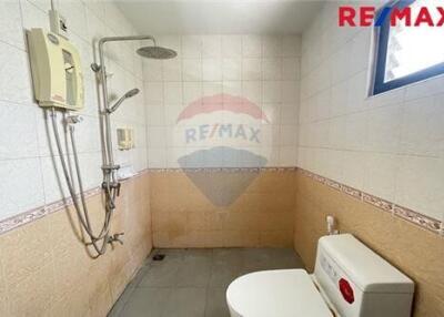 114 Sqm., 3 Beds Townhouse listed for ฿ 2,870,000.