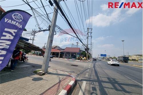 2,169 Sqm. Land listed for ฿ 20,596,000.