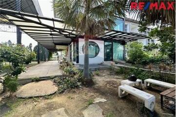 2,739 Sqm. Land listed for ฿ 30,000,000.