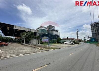 2,739 Sqm. Land listed for ฿ 30,000,000.