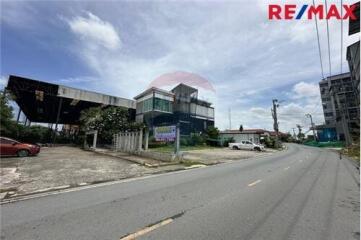 2,739 Sqm. Land listed for ฿ 30,000,000.