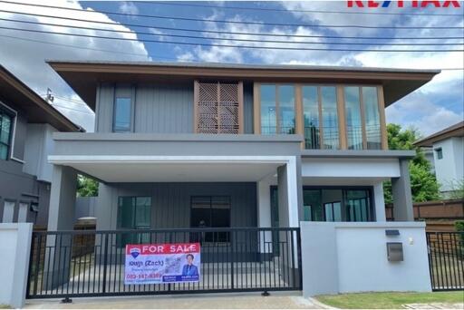 210 Sqm., 4 Beds Townhouse listed for ฿ 17,900,000.