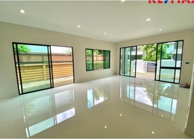 210 Sqm., 4 Beds Townhouse listed for ฿ 17,900,000.