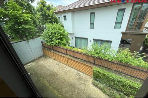 210 Sqm., 4 Beds Townhouse listed for ฿ 17,900,000.