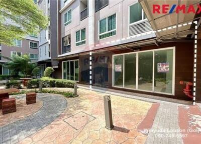 33 Sqm., 1 Bed Condo listed for ฿ 1,990,000.