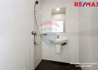 33 Sqm., 1 Bed Condo listed for ฿ 1,990,000.