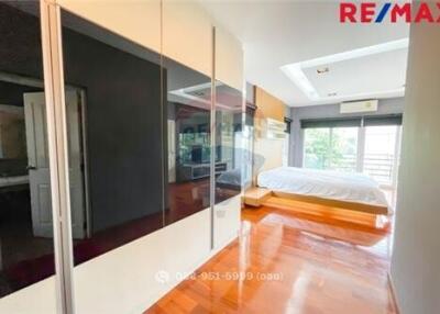 191 Sqm., 3 Beds Townhouse listed for ฿ 11,500,000.