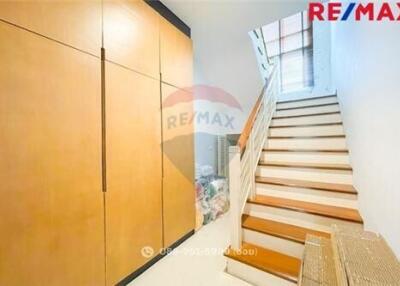 191 Sqm., 3 Beds Townhouse listed for ฿ 11,500,000.