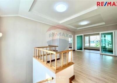 270 Sqm., 3 Beds Townhouse listed for ฿ 12,950,000.