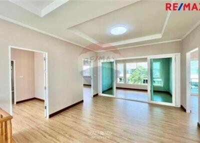 270 Sqm., 3 Beds Townhouse listed for ฿ 12,950,000.