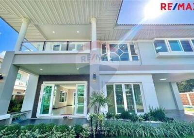 270 Sqm., 3 Beds Townhouse listed for ฿ 12,950,000.