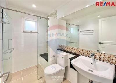 270 Sqm., 3 Beds Townhouse listed for ฿ 12,950,000.