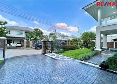 270 Sqm., 3 Beds Townhouse listed for ฿ 12,950,000.