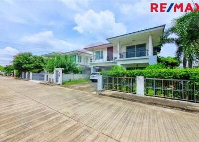 170 Sqm., 3 Beds Townhouse listed for ฿ 3,350,000.