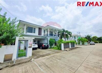 170 Sqm., 3 Beds Townhouse listed for ฿ 3,350,000.