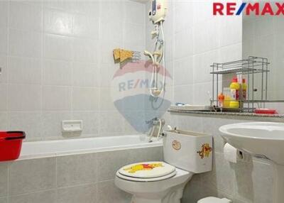 190 Sqm., 3 Beds Townhouse listed for ฿ 3,490,000.