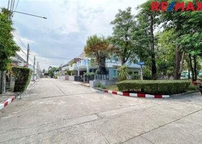 190 Sqm., 3 Beds Townhouse listed for ฿ 3,490,000.