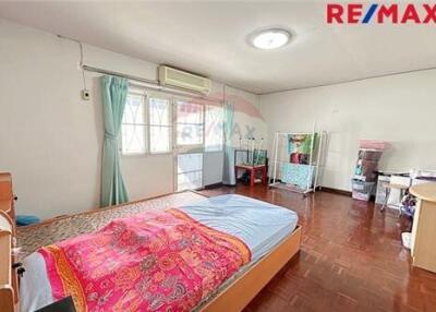 190 Sqm., 3 Beds Townhouse listed for ฿ 3,490,000.