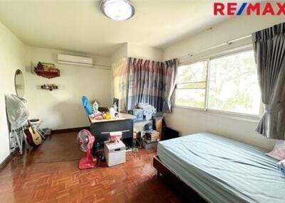 190 Sqm., 3 Beds Townhouse listed for ฿ 3,490,000.