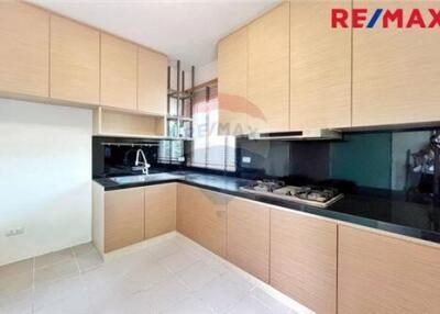 120 Sqm., 3 Beds Townhouse listed for ฿ 6,500,000.