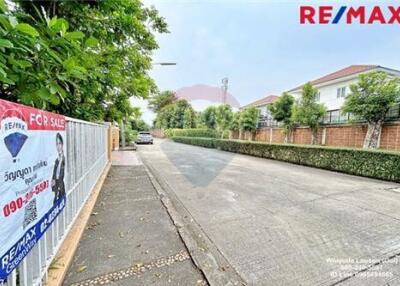 175 Sqm., 3 Beds Townhouse listed for ฿ 4,000,000.