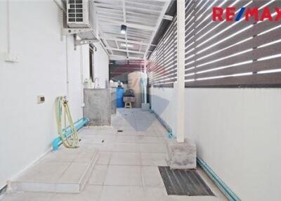 114 Sqm., 3 Beds Townhouse listed for ฿ 3,300,000.