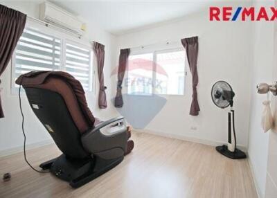 114 Sqm., 3 Beds Townhouse listed for ฿ 3,300,000.