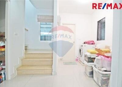 114 Sqm., 3 Beds Townhouse listed for ฿ 3,300,000.