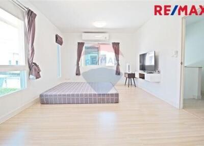 114 Sqm., 3 Beds Townhouse listed for ฿ 3,300,000.