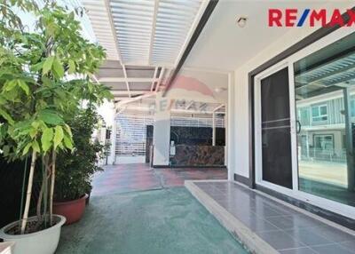 114 Sqm., 3 Beds Townhouse listed for ฿ 3,300,000.