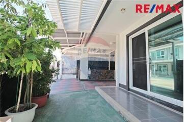 114 Sqm., 3 Beds Townhouse listed for ฿ 3,300,000.